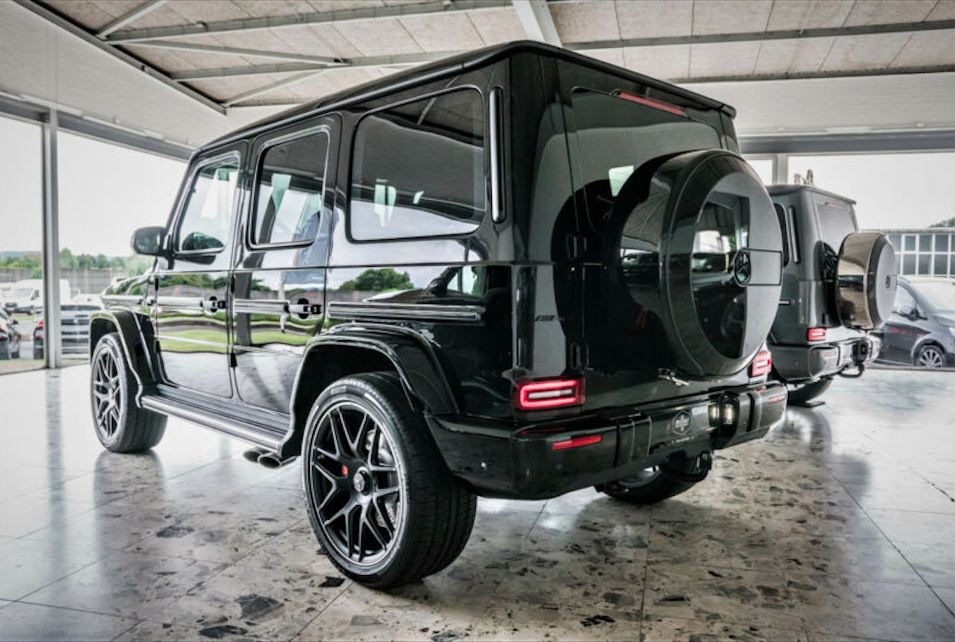 Mercedes - Benz G 63 AMG | černá Obsidian metalíza | nové auto skladem | super cena | online nákup | online prodej | autoibuy.com